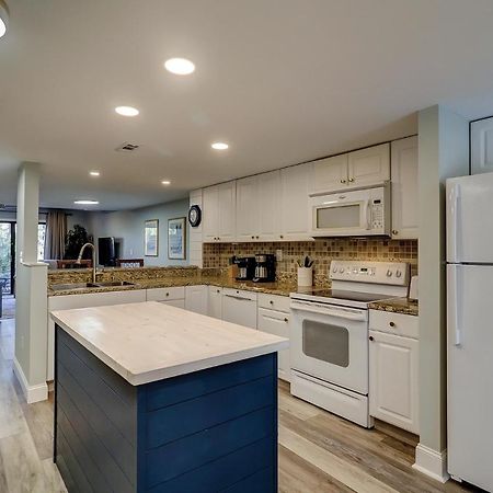 Golf View Two Bedroom With K Q And Fold Out Couch Bikes & Beach Gear Included ヒルトンヘッドアイランド エクステリア 写真