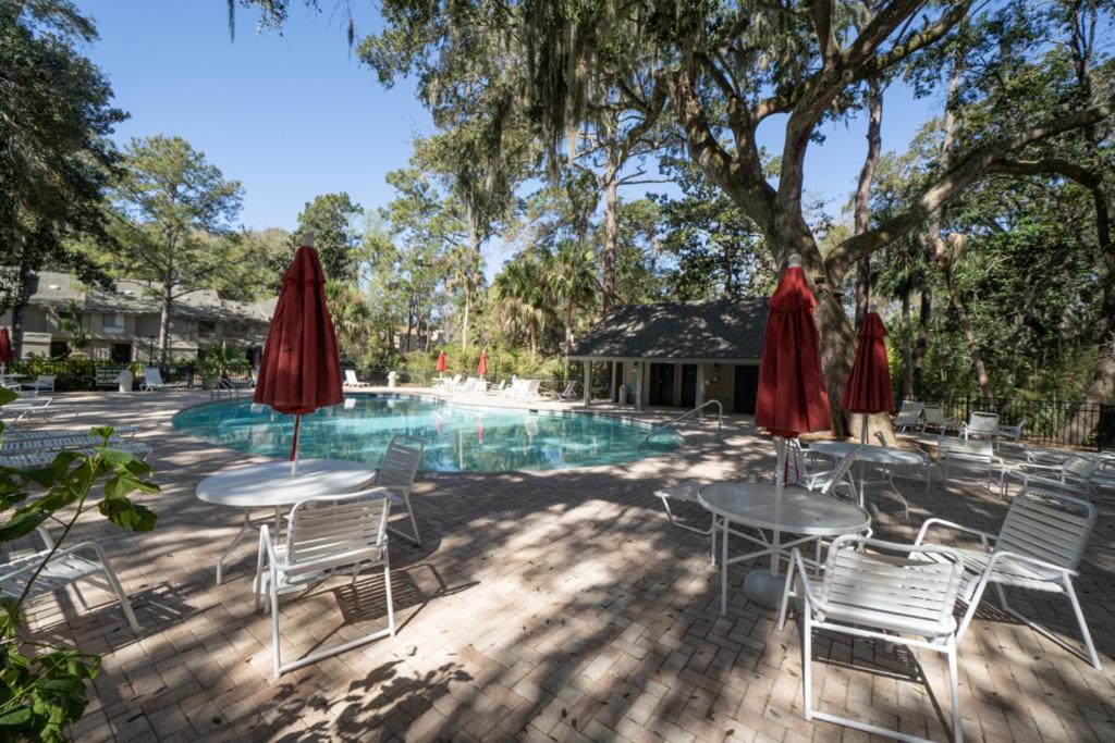 Golf View Two Bedroom With K Q And Fold Out Couch Bikes & Beach Gear Included ヒルトンヘッドアイランド エクステリア 写真