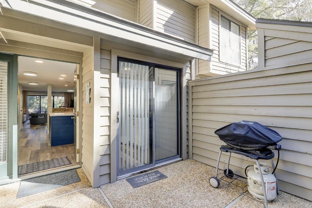 Golf View Two Bedroom With K Q And Fold Out Couch Bikes & Beach Gear Included ヒルトンヘッドアイランド エクステリア 写真